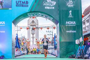 BIB: 100
                            <button type="button" onclick="openModal(21787881)" class="btn btn-primary btn-sm float-right btn-popup" data-toggle="modal" data-target=".modal-high-quality">
                        <i class="fas fa-shopping-cart"></i> Add to Cart
                    </button>
                                            <button type="button" onclick="isThisMe(21787881, true)" class="btn btn-success btn-sm float-right btn-popup btn-isme hidden" data-toggle="tooltip" data-placement="bottom" title="นี่คือรูปของคุณใช่ไหม คลิกที่นี่เพื่อเอาเข้าอัลบั้ม">
                        <i class="fas fa-plus"></i> Add to album
                    </button>
                    <button type="button" onclick="isThisMe(21787881, false)" class="btn btn-warning btn-sm float-right btn-popup btn-isnotme hidden">
                        <i class="fas fa-ban"></i> Remove from album
                    </button>